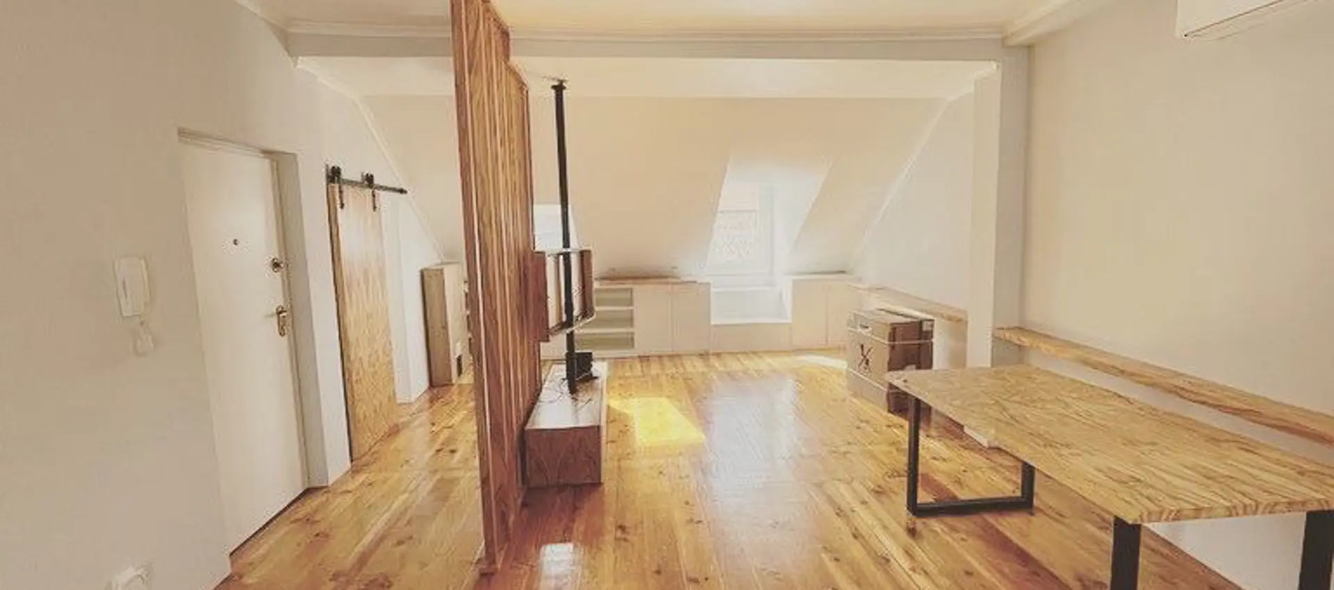 Apartamento – Calçada de Sant'Ana